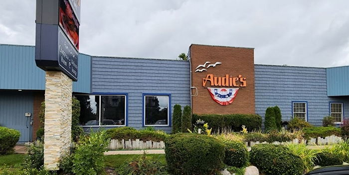 Audies Restaurant (Downings Restaurant) - Web Listing (newer photo)